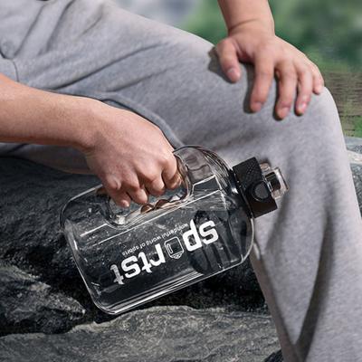 Garrafa de Água Esportiva 1.7/2.7L com Canudo Grande Capacidade À Prova de Vazamento Portátil Leve Ciclismo ao Ar Livre Academia Fitness Viagem Copo para Beber