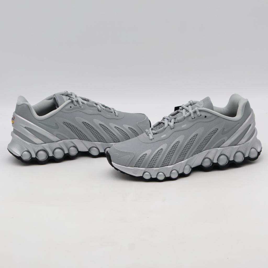 IM0700-001 Nike Air Max DN8 Metallic Silver Black (Men's)
