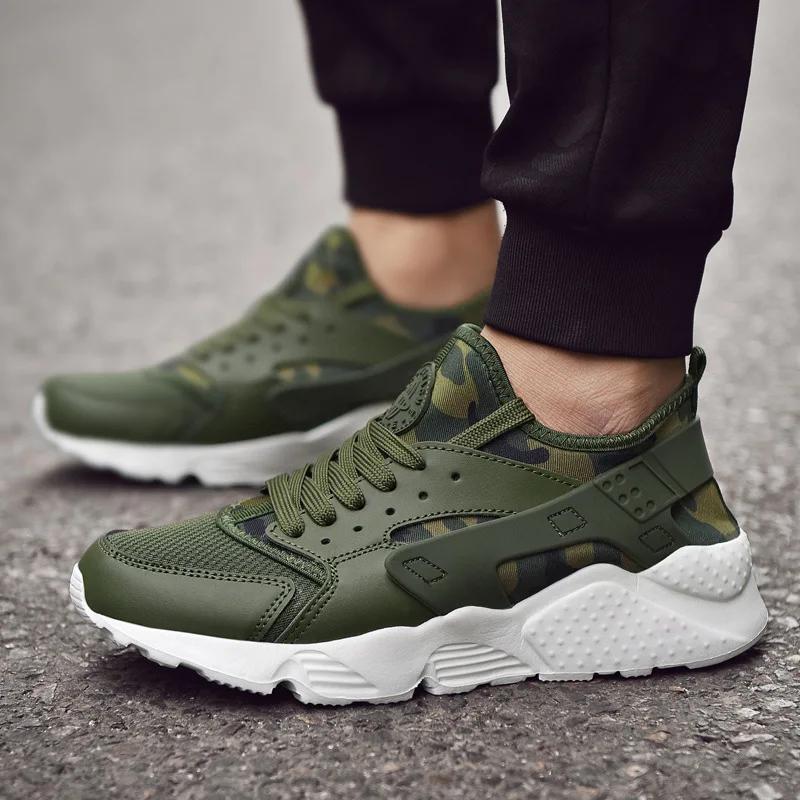 Summer Men's Breathable Mesh Surface Lightweight Soft Bottom Casual Shoes Trendy Running Sports Shoes Men's Shoes From China