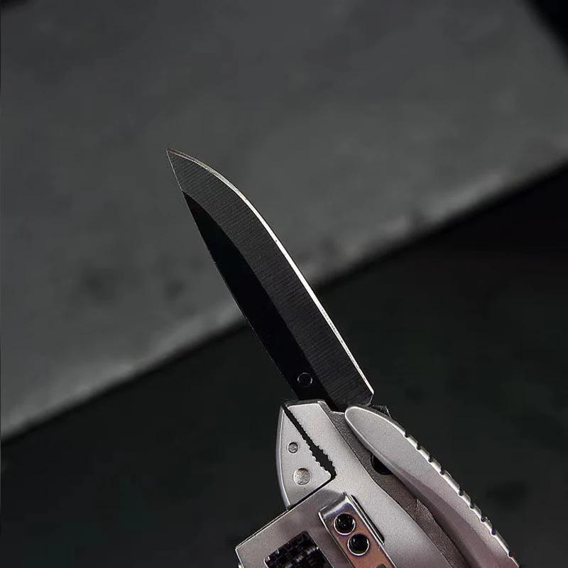 Cuțit de supraviețuire cu mai multe unelte Set de instrumente multiple Scop Cheie ajustabilă Cuțit pentru tăiere sârmă Clești de supraviețuire Set de unelte de urgență
