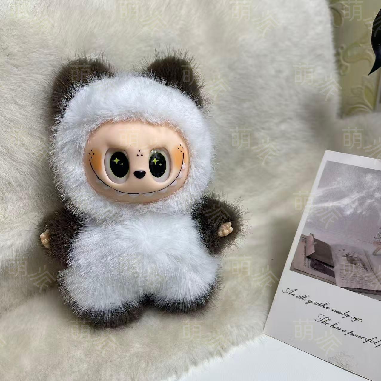 

Виниловая плюшевая игрушка Кулон Красная панда Кукла Плюшевый кулон Подвеска для сумки Сердце Макарон