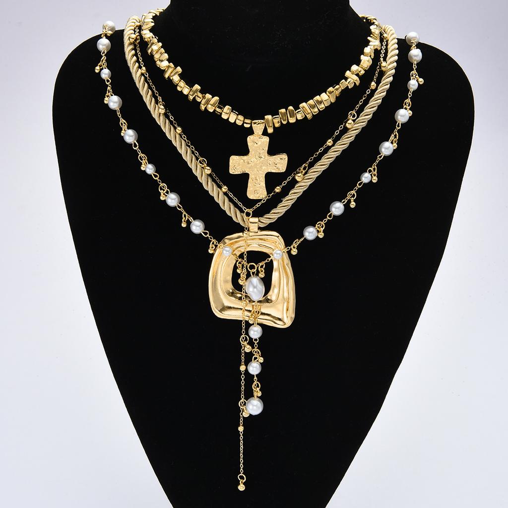 4 Pcs Exaggerated Irregular Cross Pendant Necklace Set European and American Vintage Pearl Necklace For Women Party Jewelry Gift