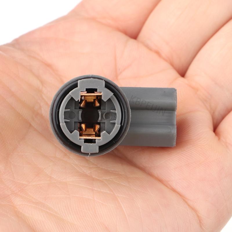 Tail Light Socket for Toyota RAV4 Corolla Geely T10 W5W Bulb Holder Car Lamp Replacement Parts 2PC