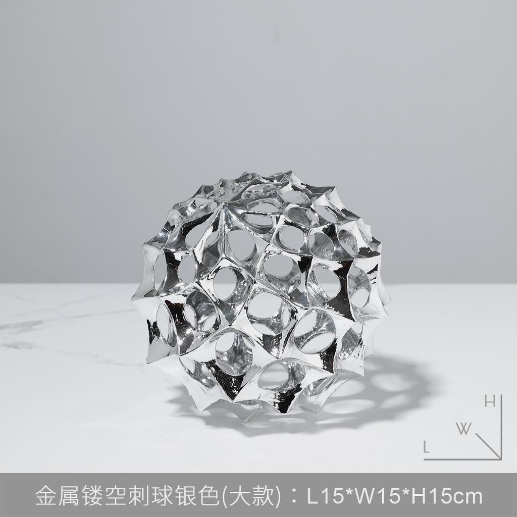 European Style Metal Ball Handicrafts Gold Hollow Ball Ornaments Electroplating Silver Sculpture Living Room Study Decor Gifts