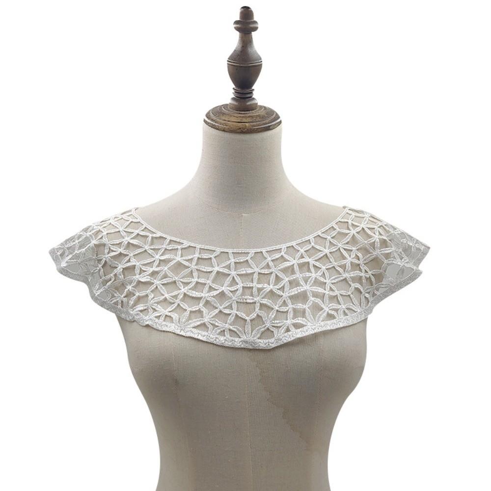New Embroidery Lace Neckline DIY Hollowed-out Fake Collar Handmade White Lace Trim Slim Clothes Sewing Applique