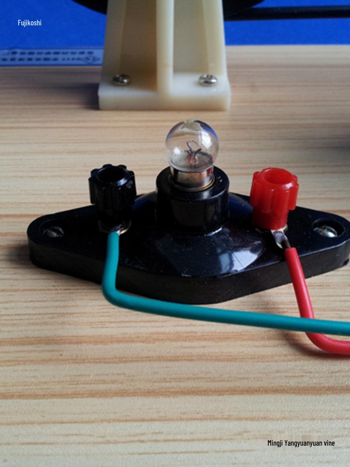 

Ручний AC/DC генератор, лампочка для фізичних експериментів