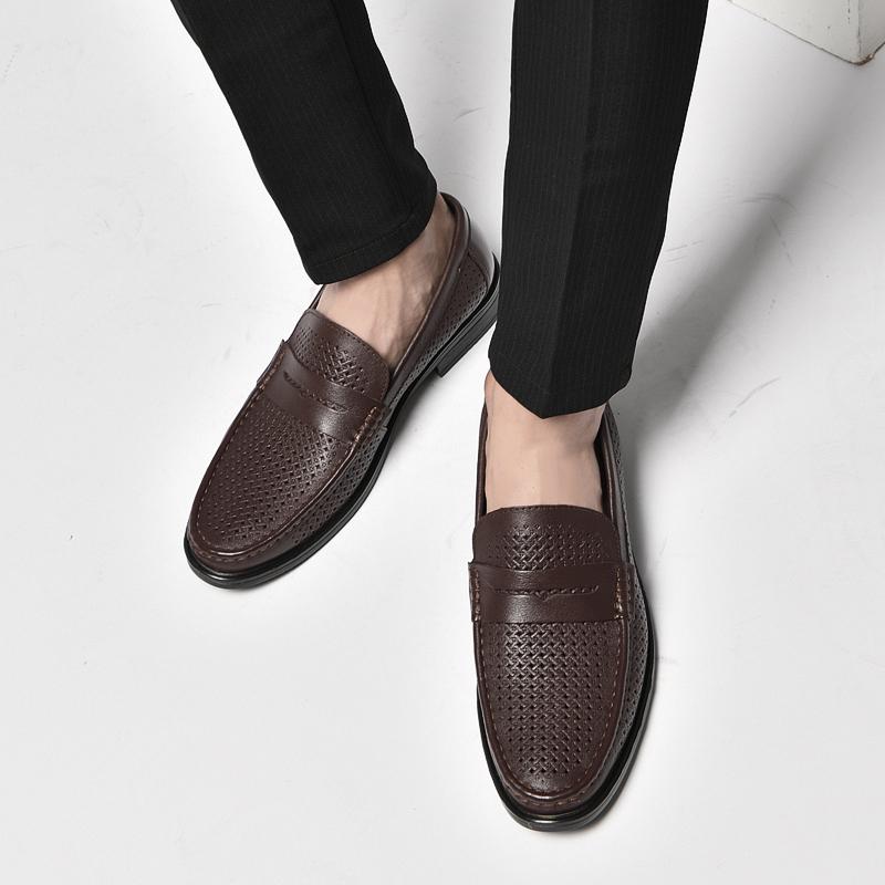 Fashion Classic Male Comfortable Loafers Casual Shoes Slip-On Walking Shoes Hollow Out Luxury Business Flats Genuine Leather Mens Shoes