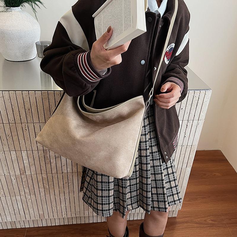 New suede large-capacity messenger women's bag shoulder bag niche retro child and mother bag simple tote bag