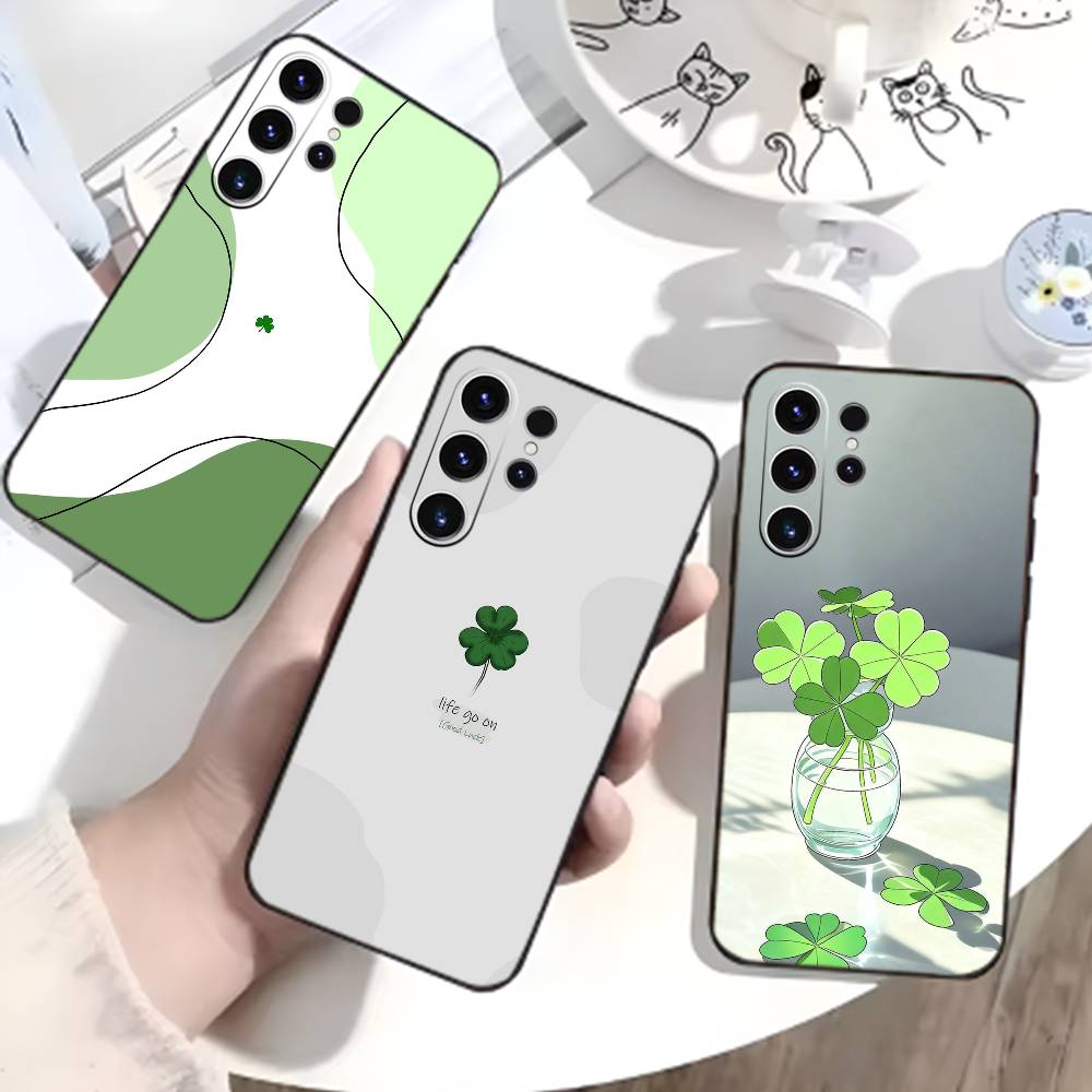 Four-leaf clover Phone Case For Samsung S26,S25,S24,S23,S22,S21,S20,Plus,Fe,Lite,Others Black Cover