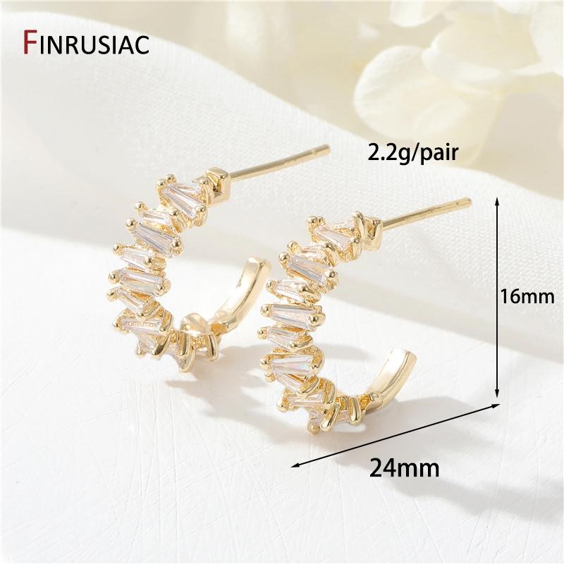 

New Punk 14K Gold Plated Brass Zircon Hollow Butterfly Stud Earrings For Women Big C Shape Ear Stud Party Jewelry Accessories 1 pair