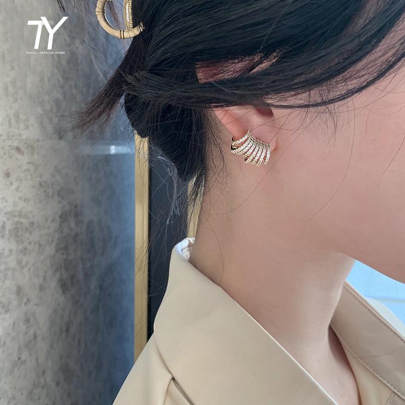 2026 New Exquisite Luxury Zircon Small Earrings For Women Fashion Korean Jewelry Minimalist Party Sexy Girl's Unusual Earrings