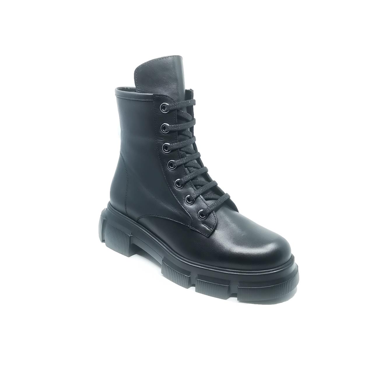 

Женские кожаные ботинки Janest 108-8023