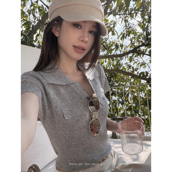 Summer Korean solid color V-neck front shoulder short-sleeved T-shirt niche simple design casual versatile temperament top ins