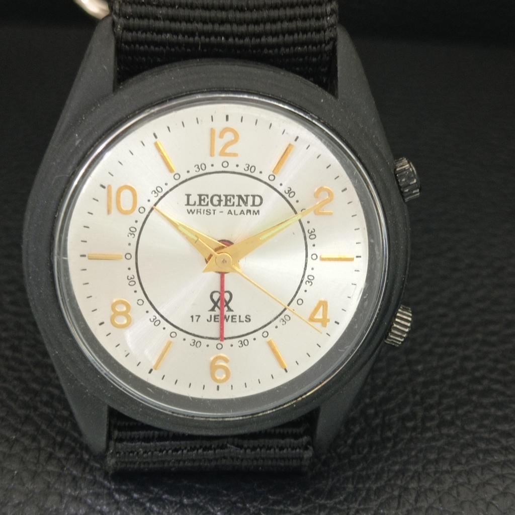 HANDAUFZUG VINTAGE LEGENDE SCHWEIZER HERREN ÜBERHOLTE WEckerUHR a707538-1