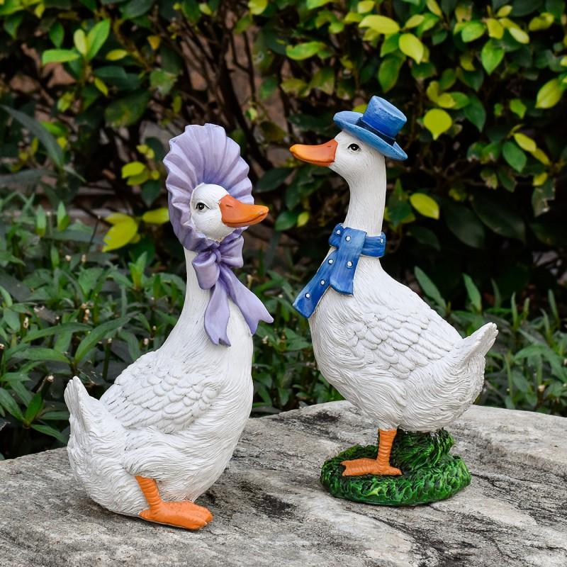 Resin Garden Ornament Couple Ducks Decorative Figurine Outdoor Yard Patio Lawn Decoration