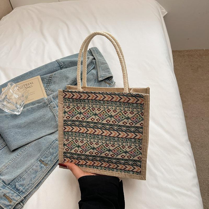 Food Bento Bag Wear-Resistant Portable Shopping Bag Printed Canvas Bag Comfortable For Shopping Commuting Gifting