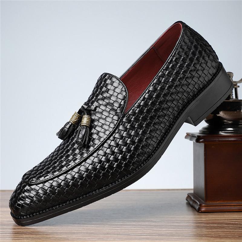 New Men's Tassels Knit Pattern Leather Casual Shoes Luxury Designer Male Formal Wedding Dress Loafers Homecoming Footwear