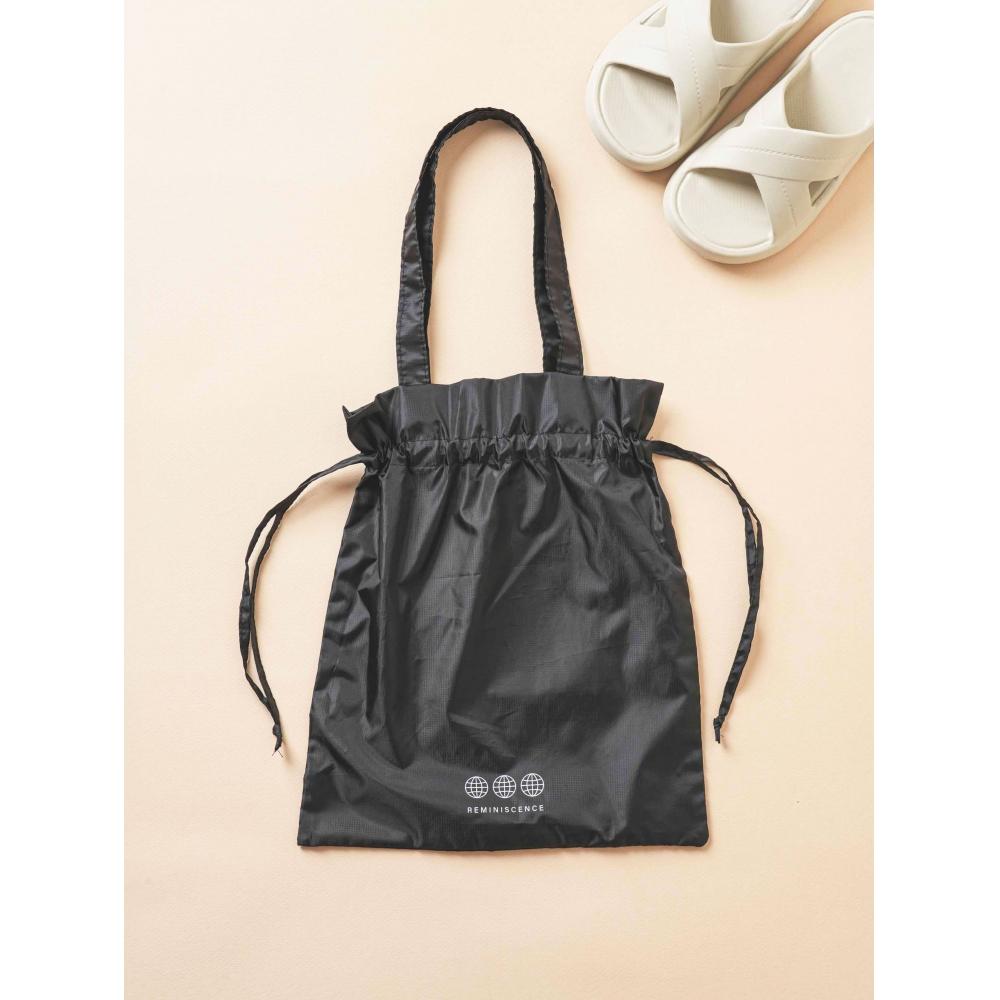 

Daiso Компактная сумка для обуви с надписью, черная