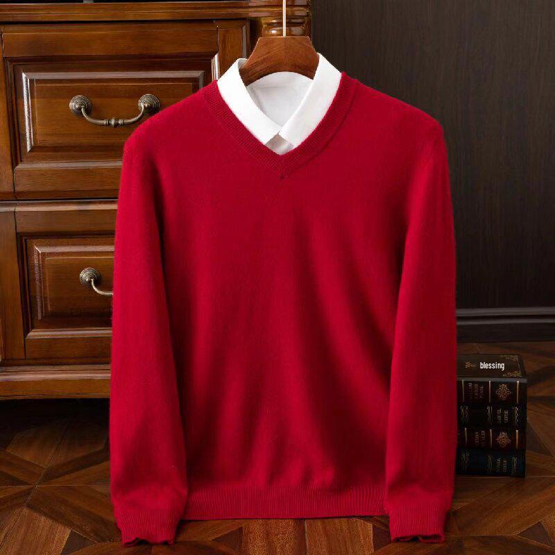Men's Round Neck Pure Wool Pullover Sweater – Solid Color Knit Base Layer