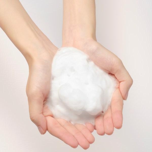 Milk Baobab Family Hand Wash Doraemon Edition Orange Peel Scent Random Delivery, 1 ea, 300ml