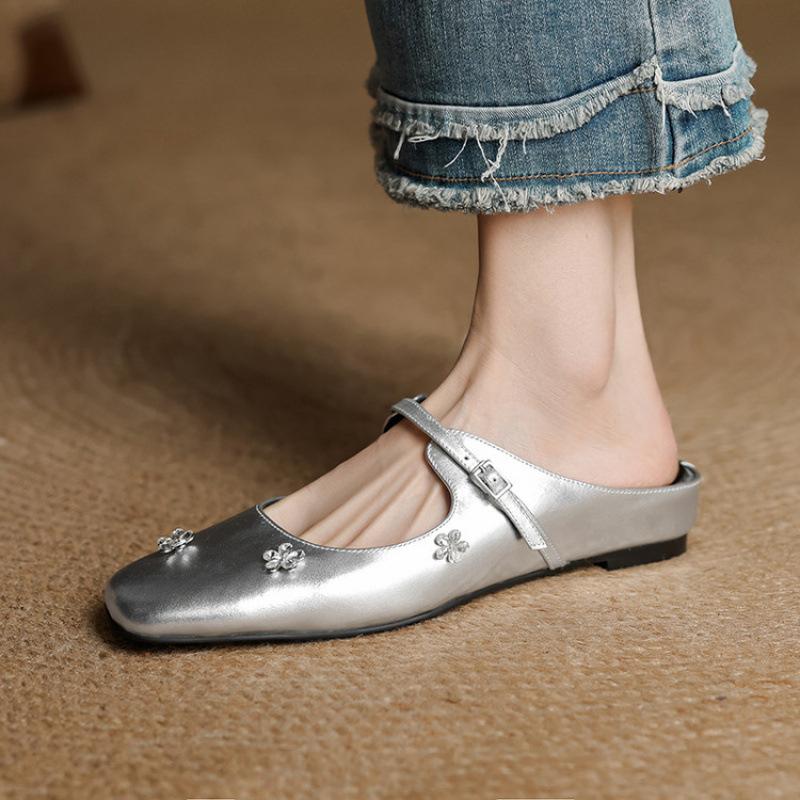New Women's Flat-bottomed Slippers Summer One-pedal Slippers Beef Tendon Soft Sole Solid Color Leather Women's Shoes Casual Large Size Shoes