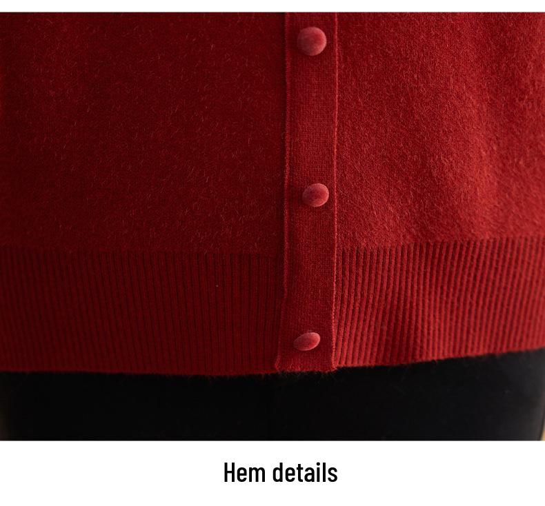 Stylish Warm Knit Top for Middle-Aged and Elderly Women - Loose Fit, Plus Size Available