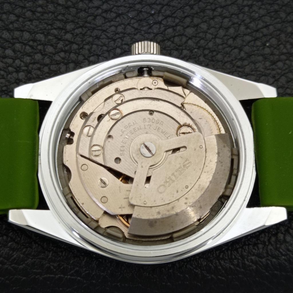 AUTOMATIC VINTAGE SEIKO 5 REFURBISHED JAPAN MENS GREEN DIAL WATCH A440378-9 Sk-a440378-1