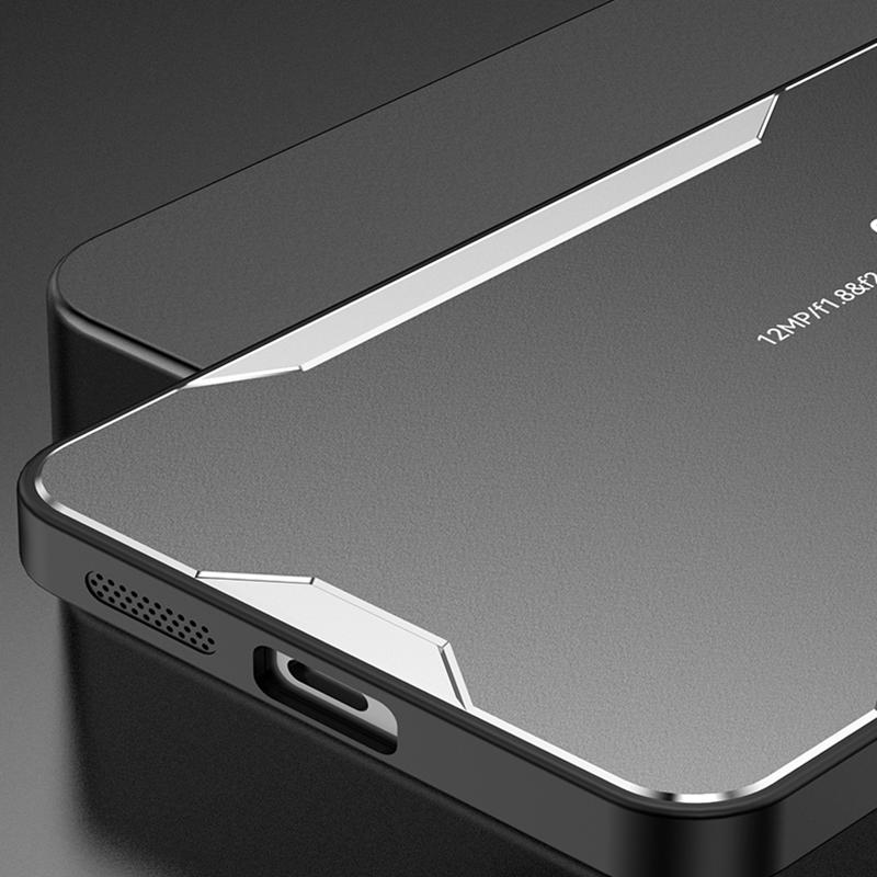 Etui na telefon Oppo Reno10 Pro+ 5G Precyzyjne wycięcia Stop aluminium Matowy tylny panel