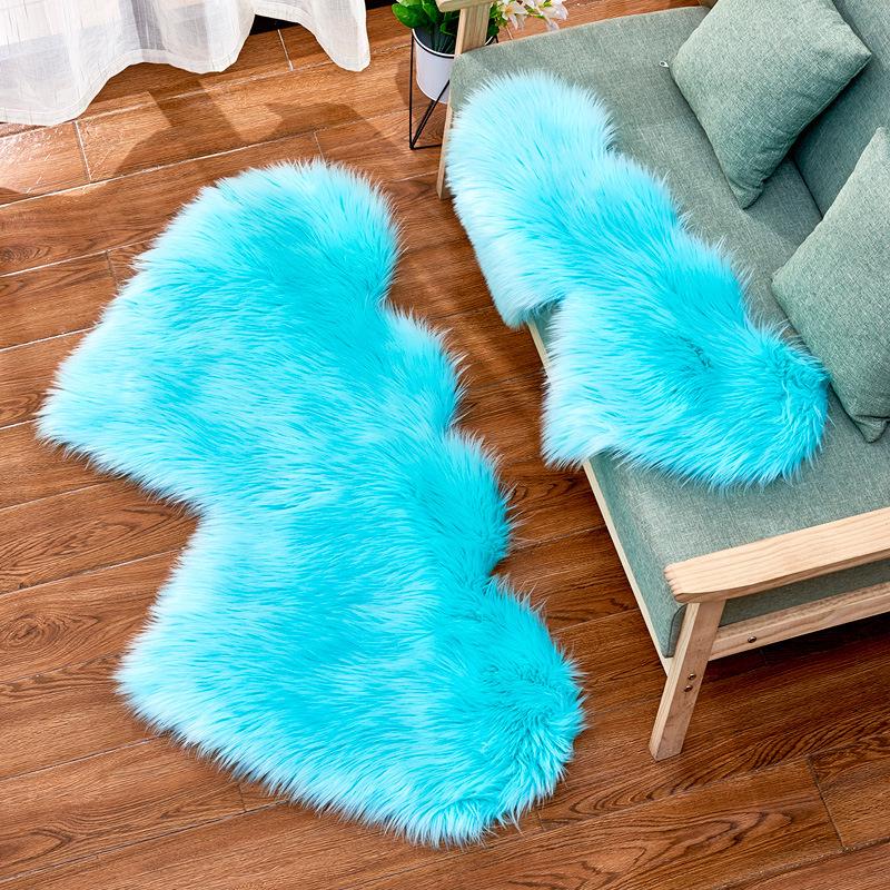 2024 Cute Heart Plush Carpet: European Style Floor Mat & Sofa Cushion