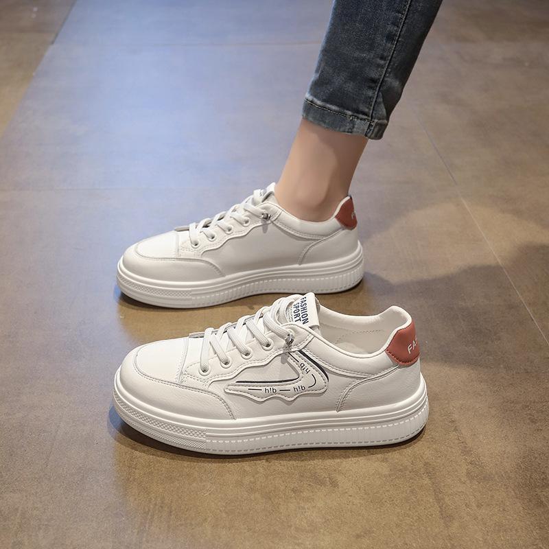 

2025 new women s summer leather hollow breathable little white shoes thin with skirt thick-soled sports and leisure board shoes 40 красный