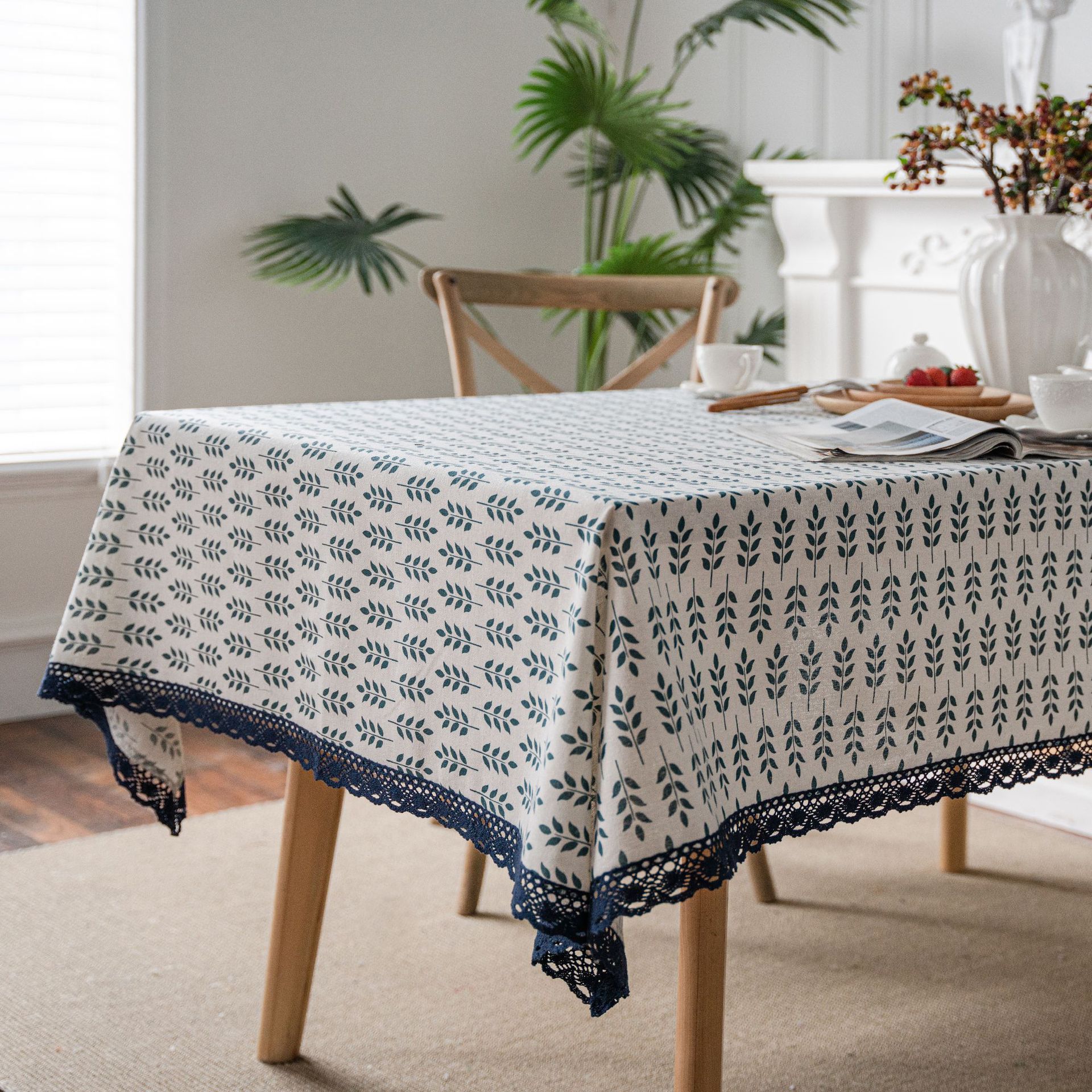

Linen Cotton Tablecloth with Lace, Rectangular Dining Table Cover, Tea Table Cloth, Blue Rose Printing, Pastoral 60x60cm