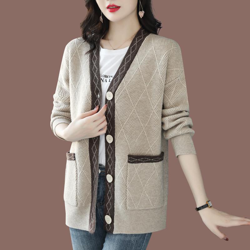 Knitted Cardigan Women's Sweater Jacket Spring and Autumn Loose V-neck Sweater Top