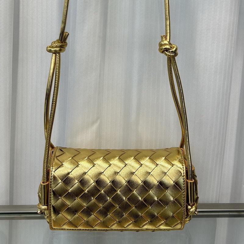 New Cowhide Leather Woven Bag Small Square Bag Pillow Bag Tote Bag Shoulder Messenger Bag Handbag Women's Bag