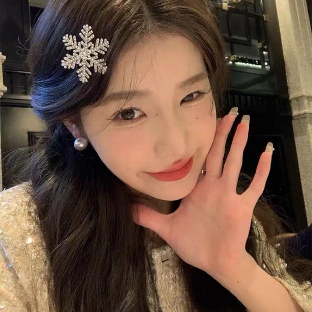 Pearl Christmas Hair Clip Silver Rhinestone Snowflake Hairpin Cute   Winter