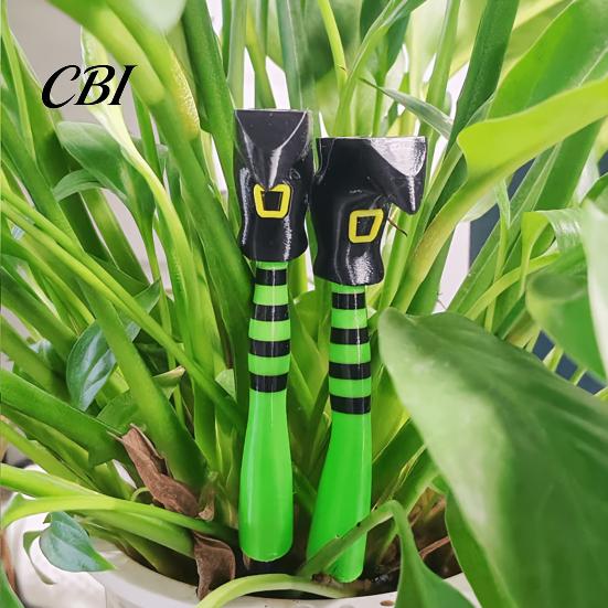 Decorazioni Spettrali per Giardino di Halloween, 1 Paio di Gambe da Strega Fioriere Decorazioni, Gambe in Plastica Inseribili Vento-Resistenti Vasi da Fiori Decorazioni Ornamenti, per Esterno Interno