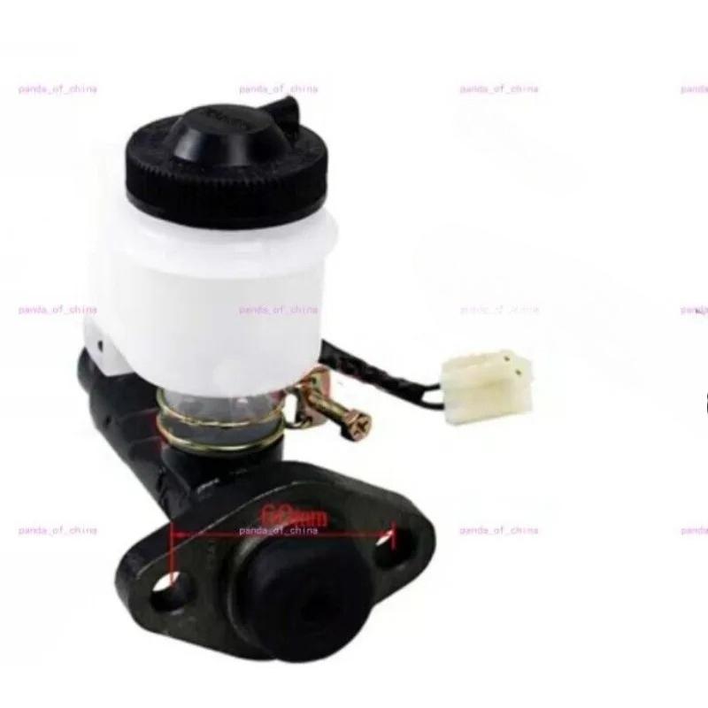 1 szt. Pompa hamulcowa pasująca do wózka widłowego Mitsubishi 91346-10300 F18B Stary styl