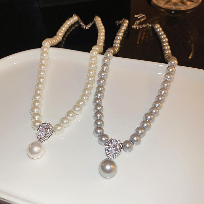 Colar Gota de Pérola Francês Vintage com Adornos de Zircônia para Mulheres Elegantes
