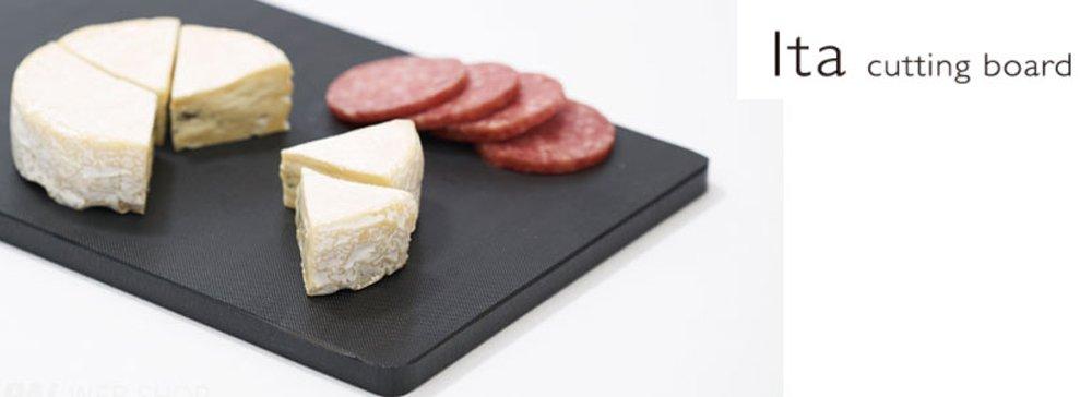 Krájecí prkénko Yoshikawa EAtoCO Iitoco, vyrobené v Japonsku, černé, šířka 39,2 x hloubka 17,2 x výška 1 cm, délka Ita AS0039