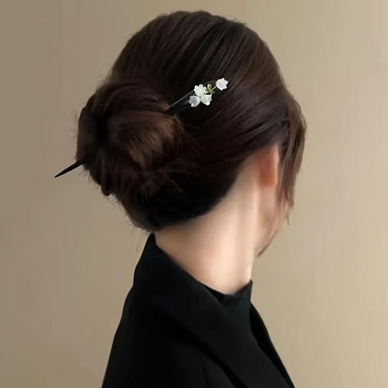 New Chinese Retro Style Elegant Bell Orchid Pendant Women's Wooden Hairpin Horse Face Skirt Hanfu Qipao Fashion Accessories