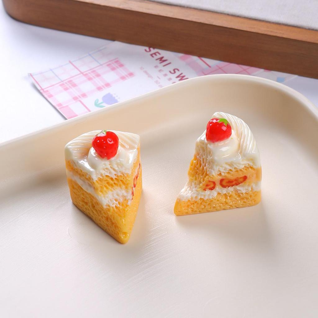 Large Edible Resin Mousse Cake Dollhouse Accessory Ornament