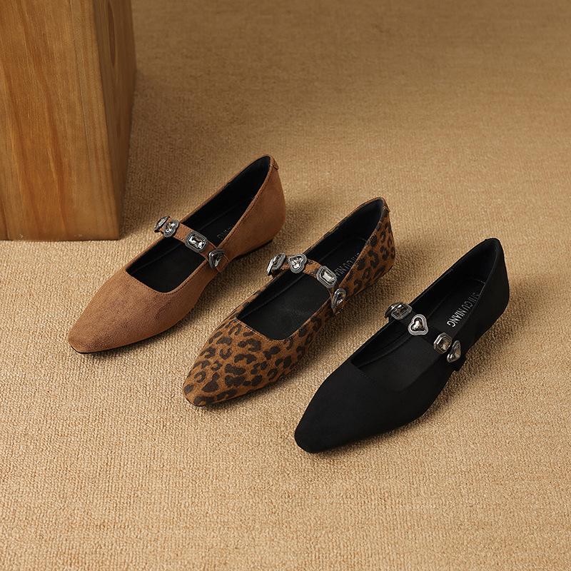 286-19 Low-heeled Versatile Single Shoes 2025 Spring and Summer Popular New Temperament Light-mouth Shoes Retro Small Leather Shoes