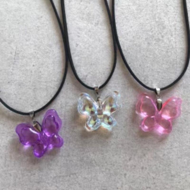 Resin Butterfly Choker Necklace Simple Pendant Clavicle Chain Party Jewelry for Girls Women Temperament Collarbone Chain