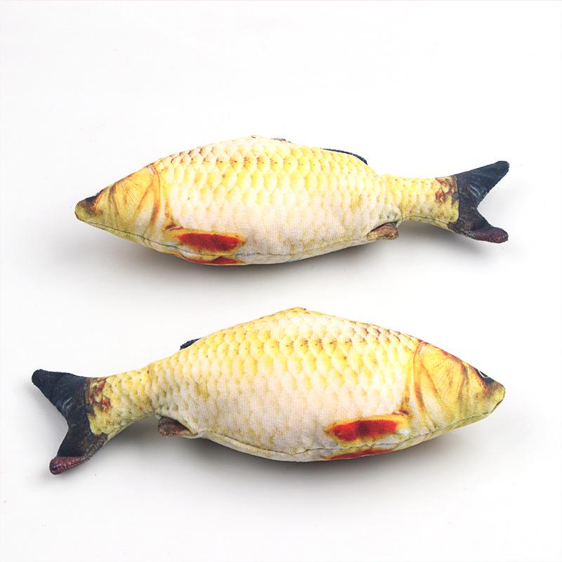 Mint-Flavored Fish-Shaped Rubber Chew Toy with Dried Chicken and Carrot