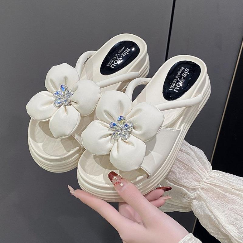 Léto Nové Síťové Červené Všechno s Silnou Podrážkou Temperament Móda Plážové Pantofle Přílivové Květinové Pantofle Dámské Nošení Venku