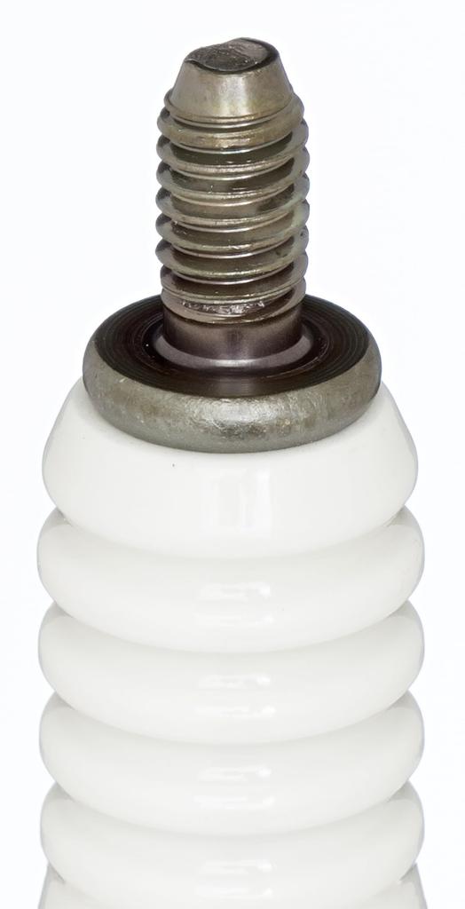 NGK: Spark plug (DPR5EA-9)