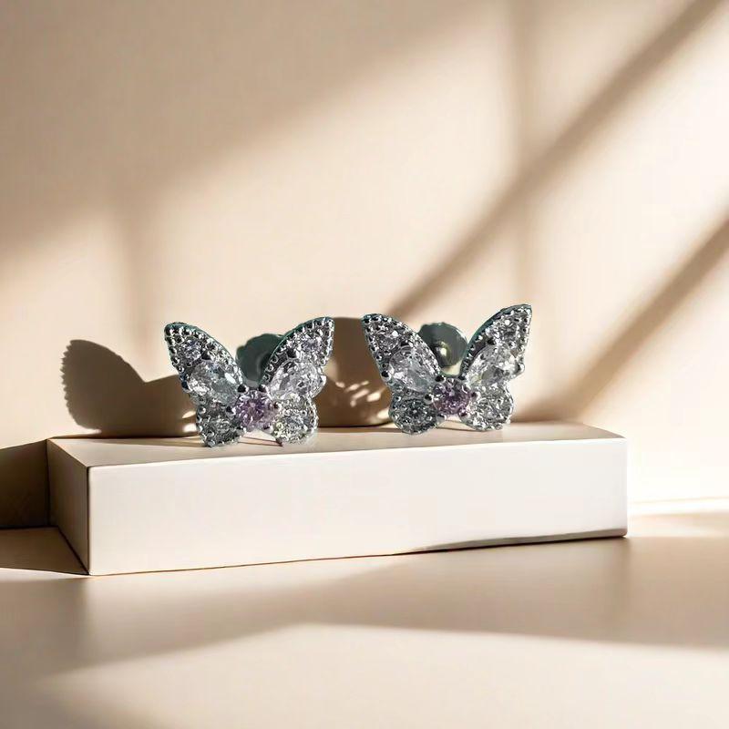 

Super flash small butterfly stud earrings, bone nails, titanium steel flat-bottomed cochlear nails, niche and versatile