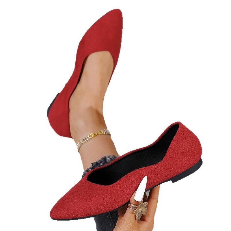 Large size casual flat-bottomed Doudou shoes autumn new pointed soft sole outer wear shallow single shoes women