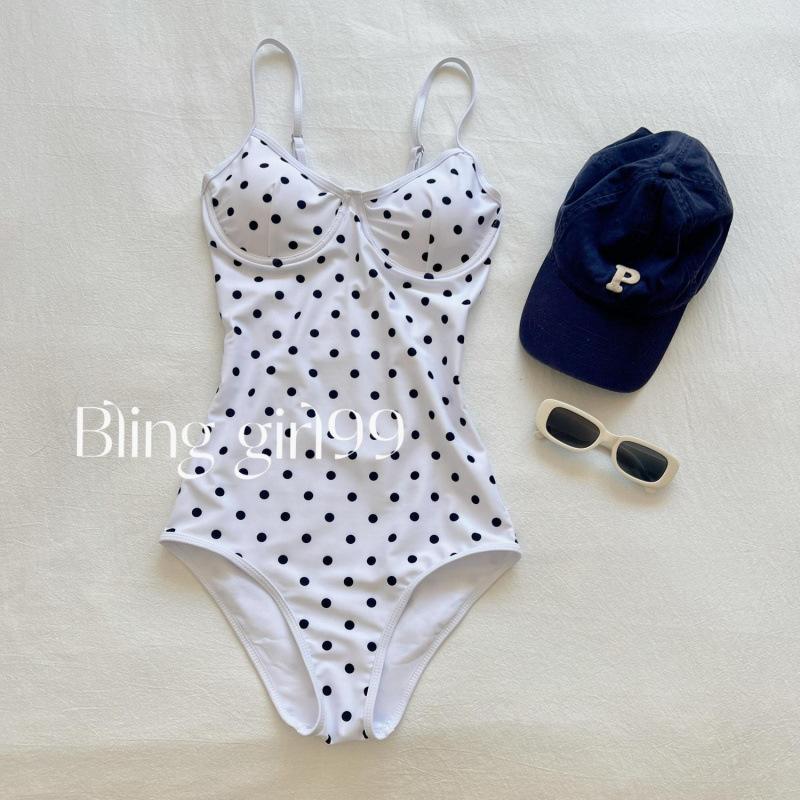 [Daydream] Polka Dot One-piece Swimsuit Korean Ins Style Bikini Vacation Swimsuit One-piece Conservative Pure Summer