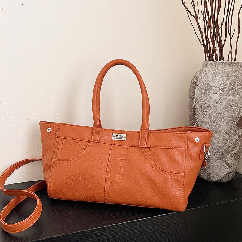 Large-capacity Tote Bag Women's Autumn and Winter New Niche High-end Portable Commuter Bag Single Shoulder Messenger Bag