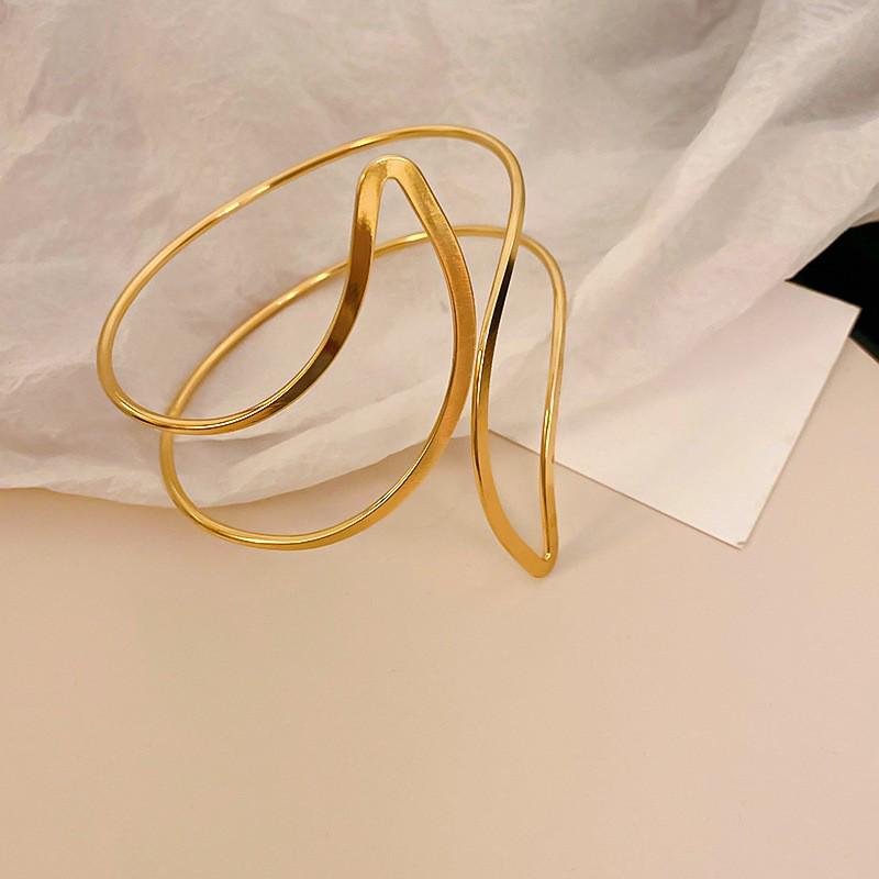 European-American Irregular Concave Bangle: Chic, Cold Style Luxury Bracelet for Women